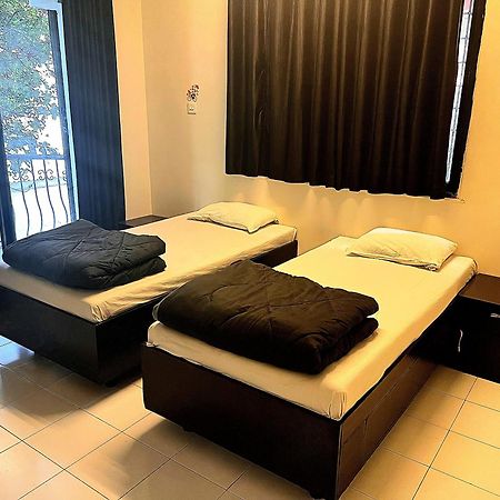 Rostel Backpackers Hostel Pune Bagian luar foto