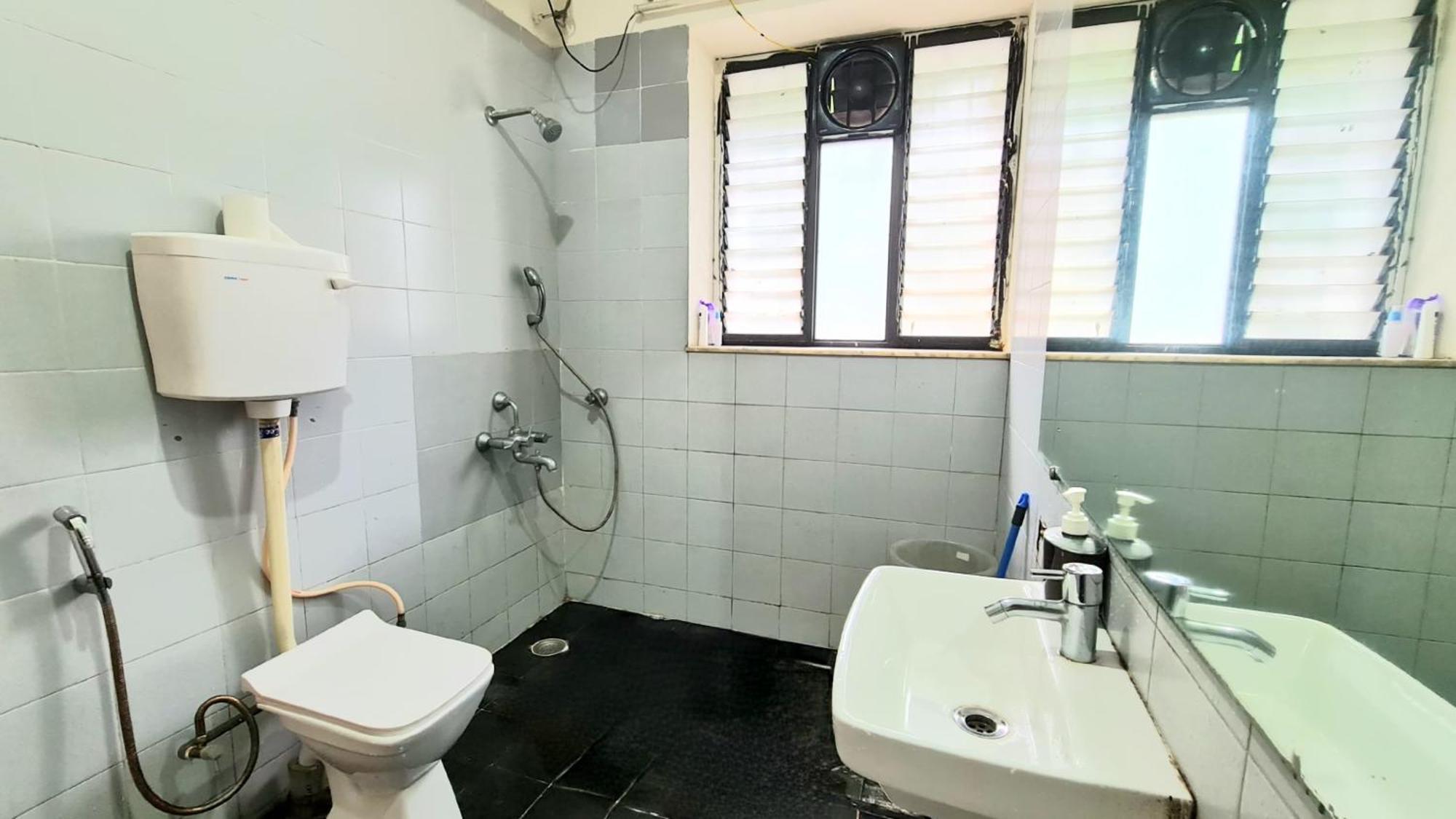 Rostel Backpackers Hostel Pune Bagian luar foto